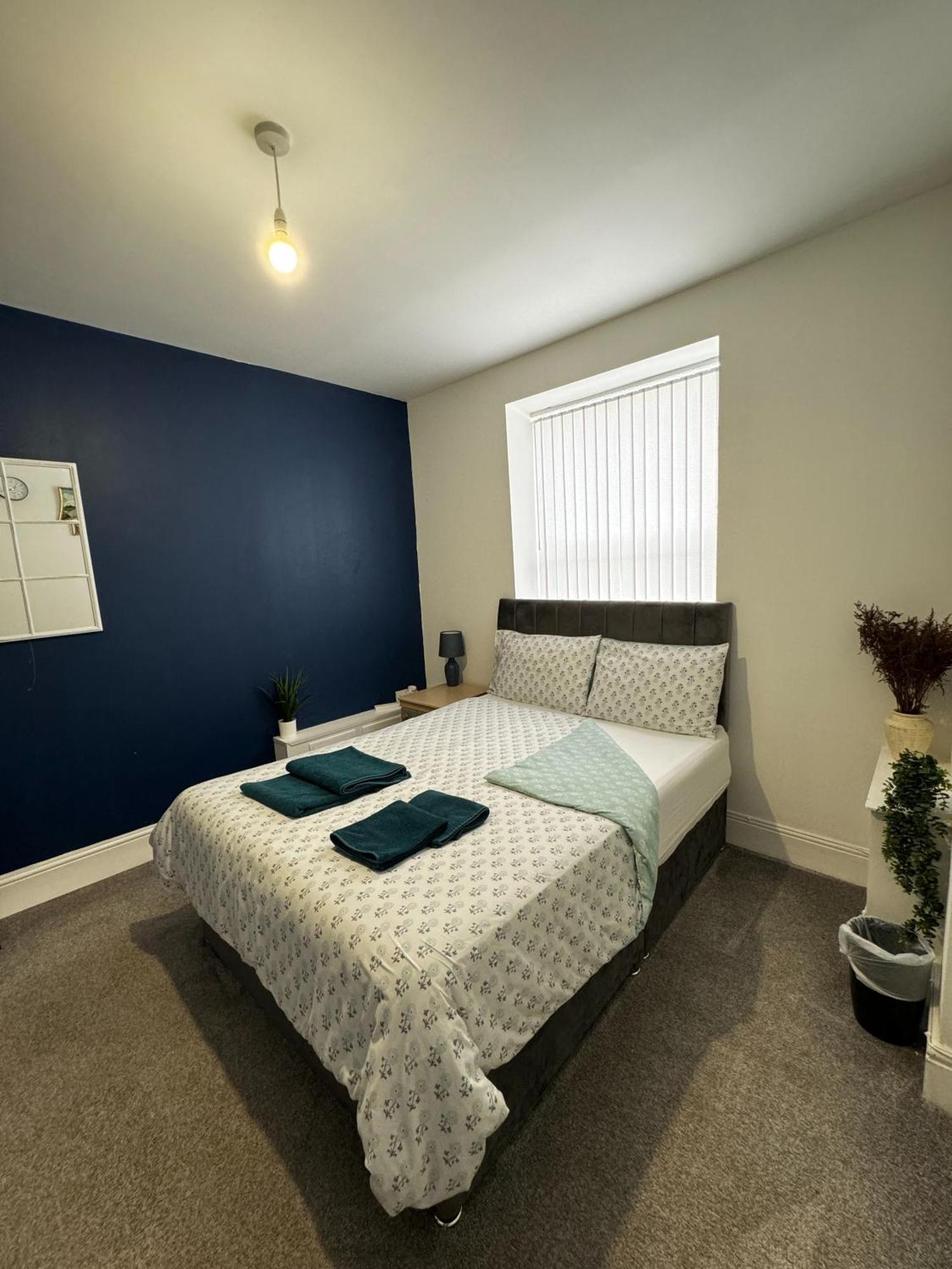 Ur Place Failsworth Екстериор снимка