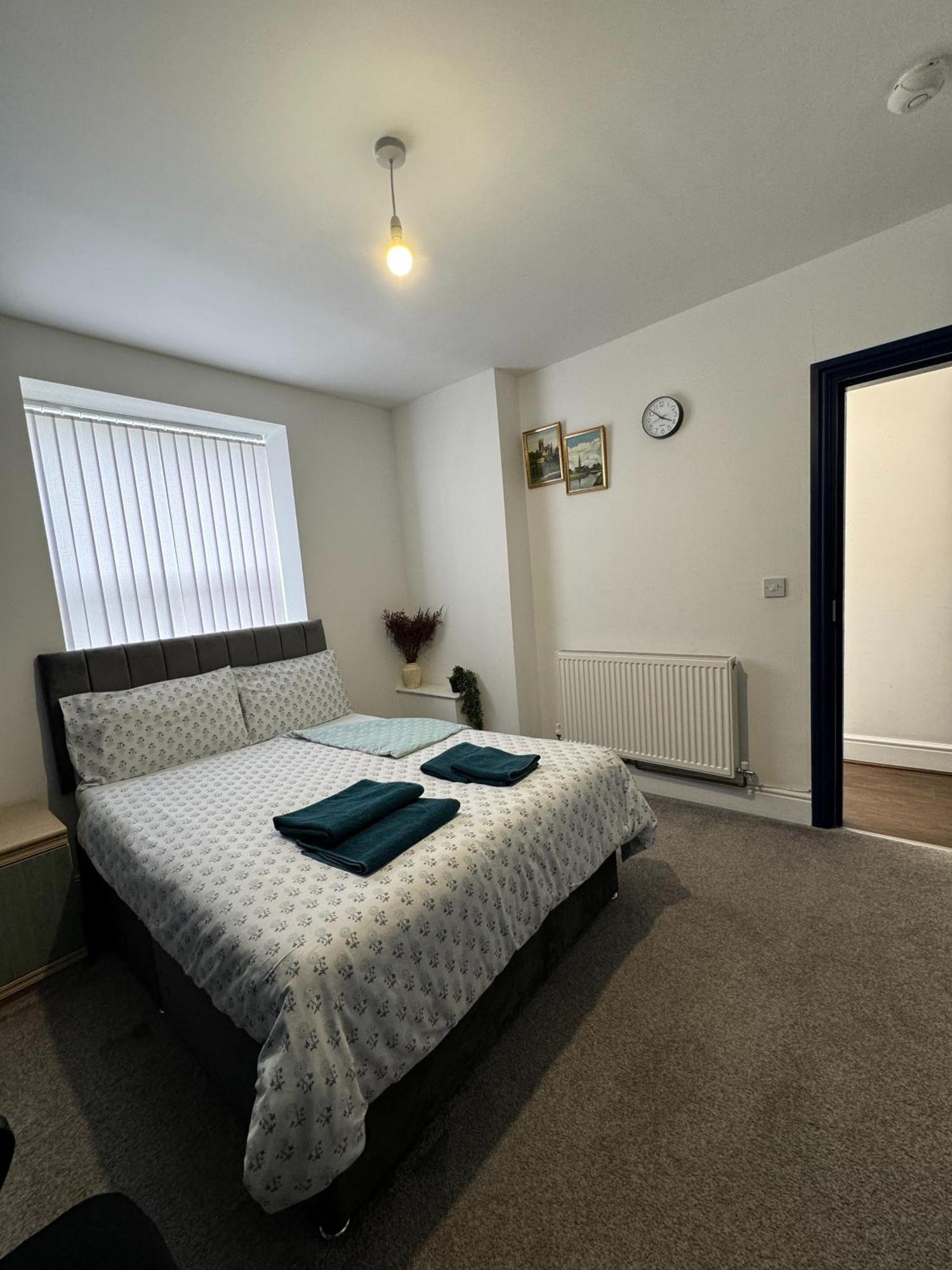 Ur Place Failsworth Екстериор снимка