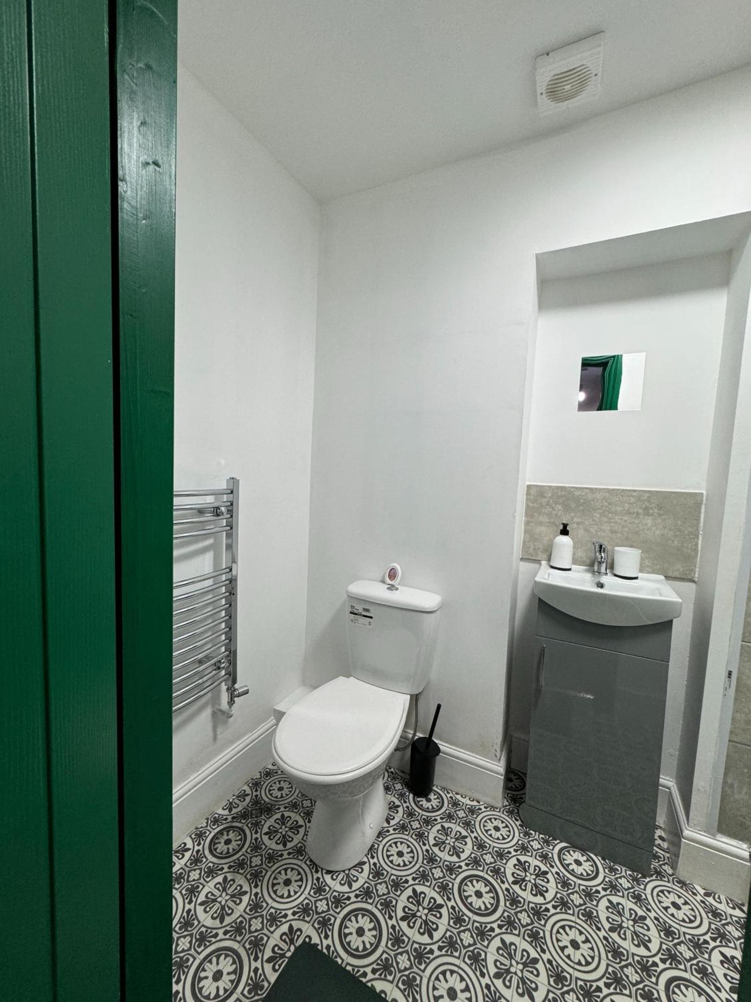 Ur Place Failsworth Екстериор снимка