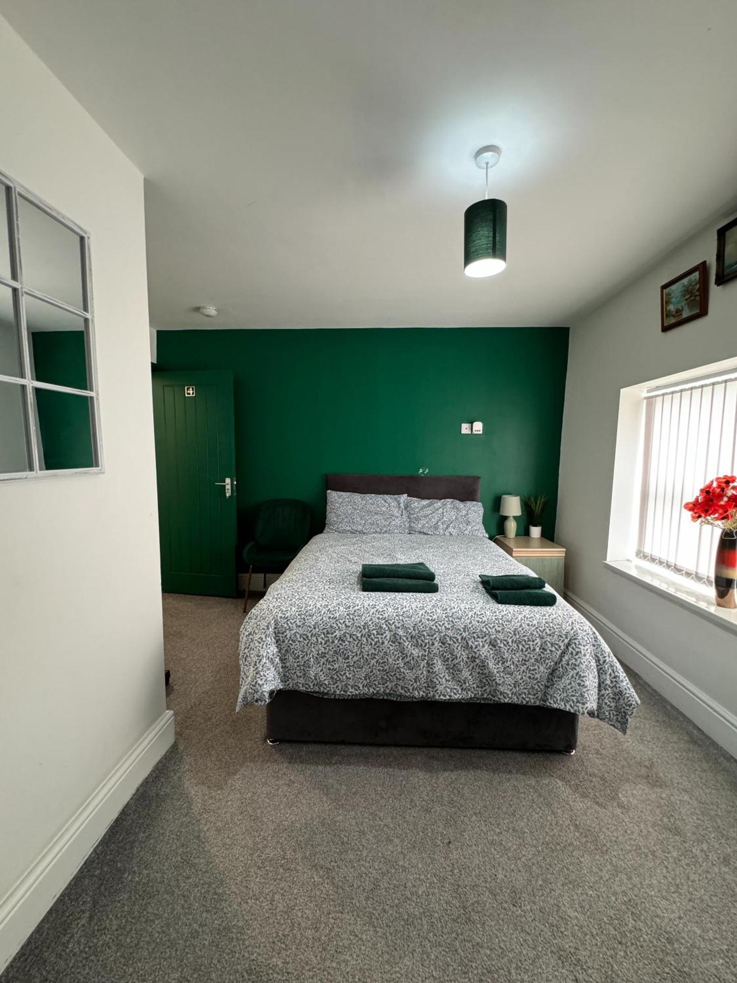Ur Place Failsworth Екстериор снимка
